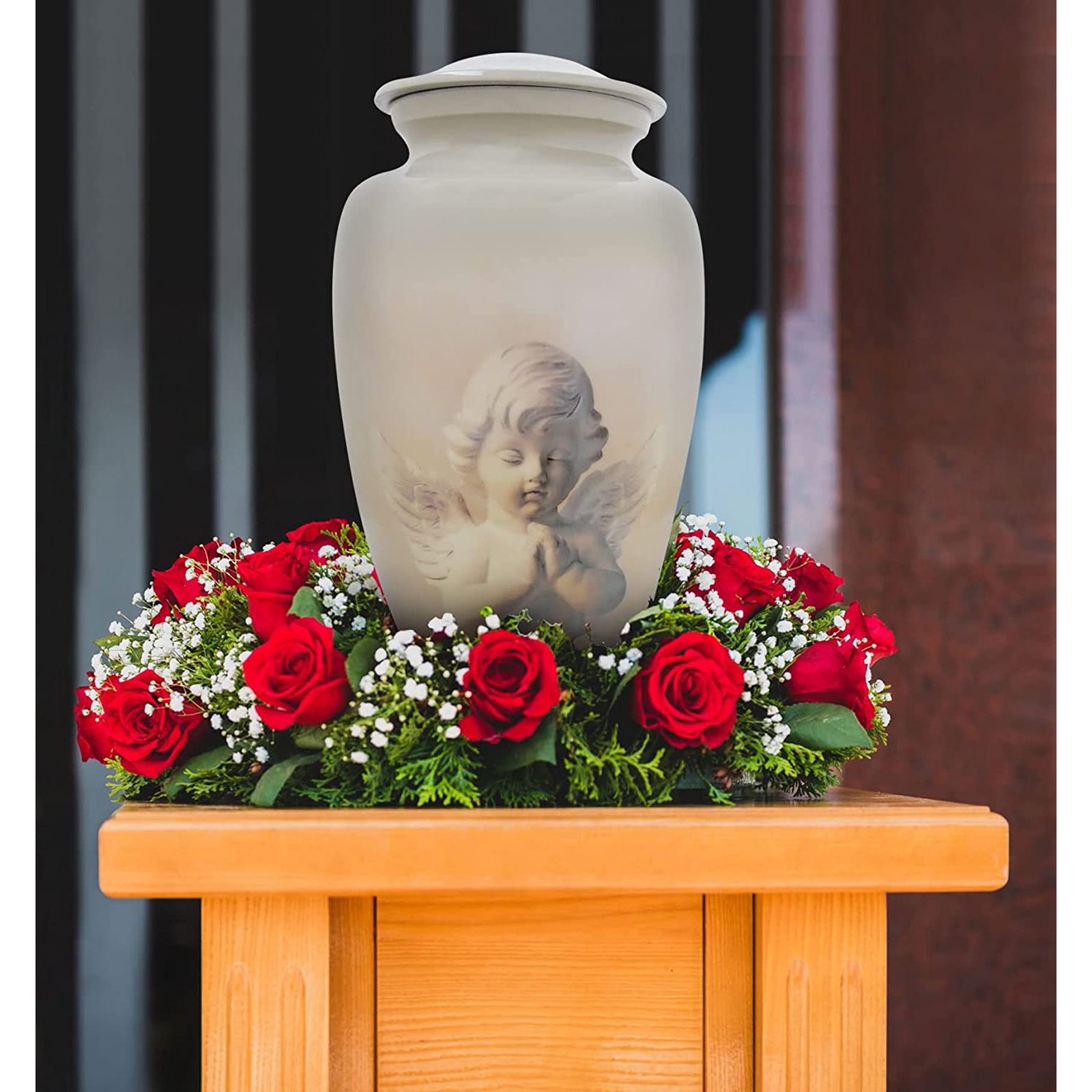 Urns